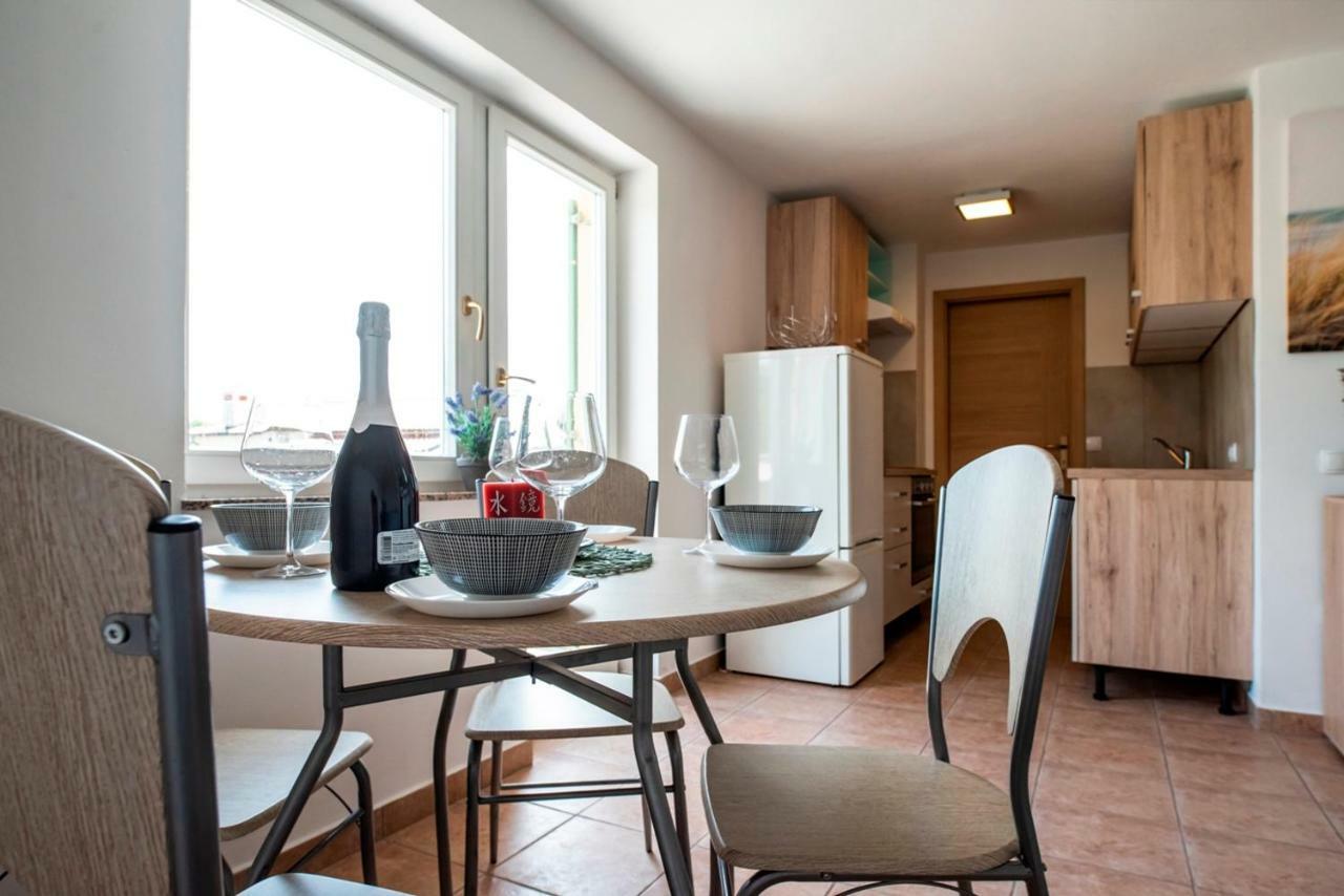 Lavanda Apartments&Studios Pinezići Kültér fotó