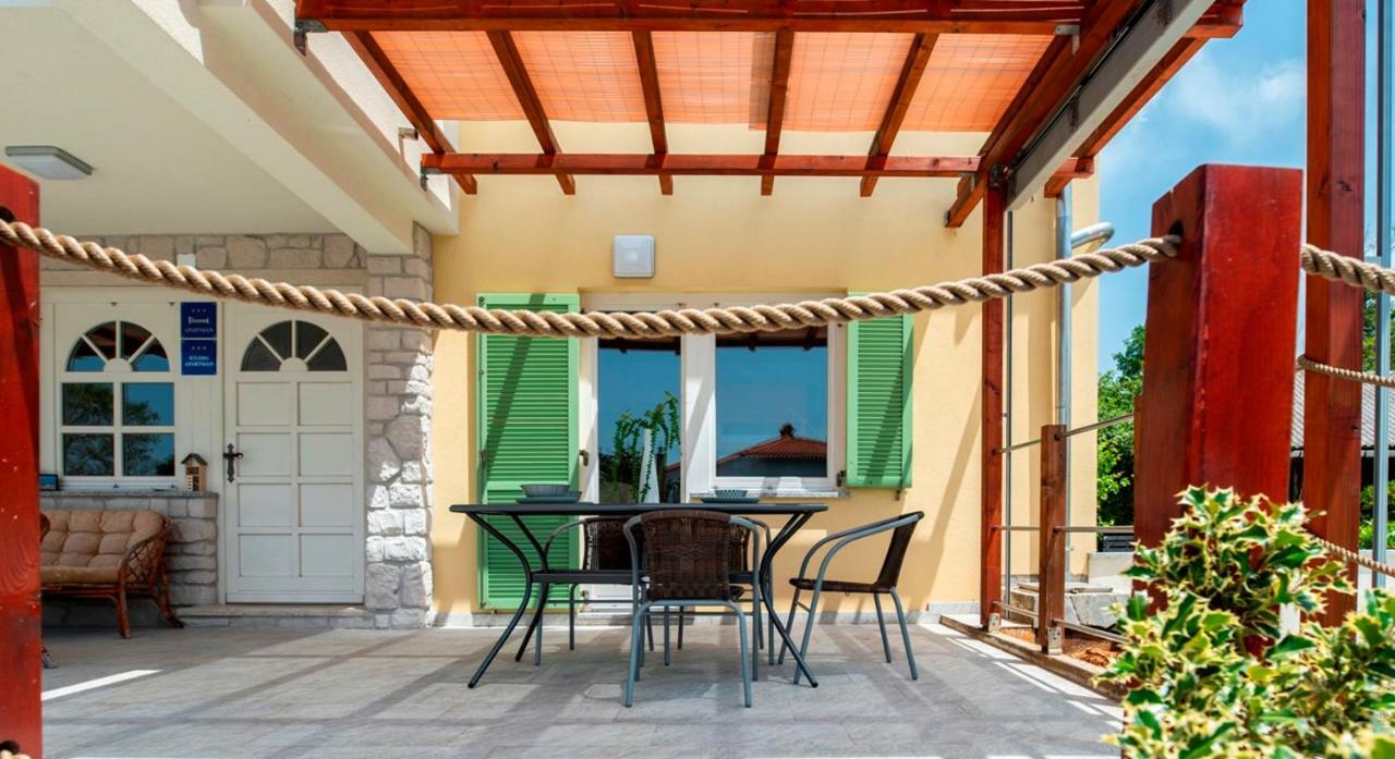 Lavanda Apartments&Studios Pinezići Kültér fotó