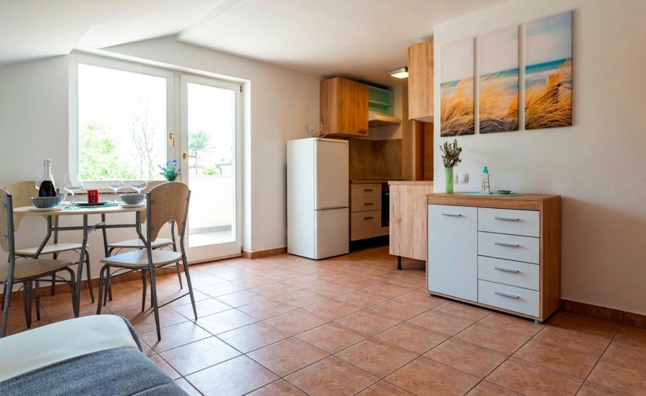Lavanda Apartments&Studios Pinezići Kültér fotó