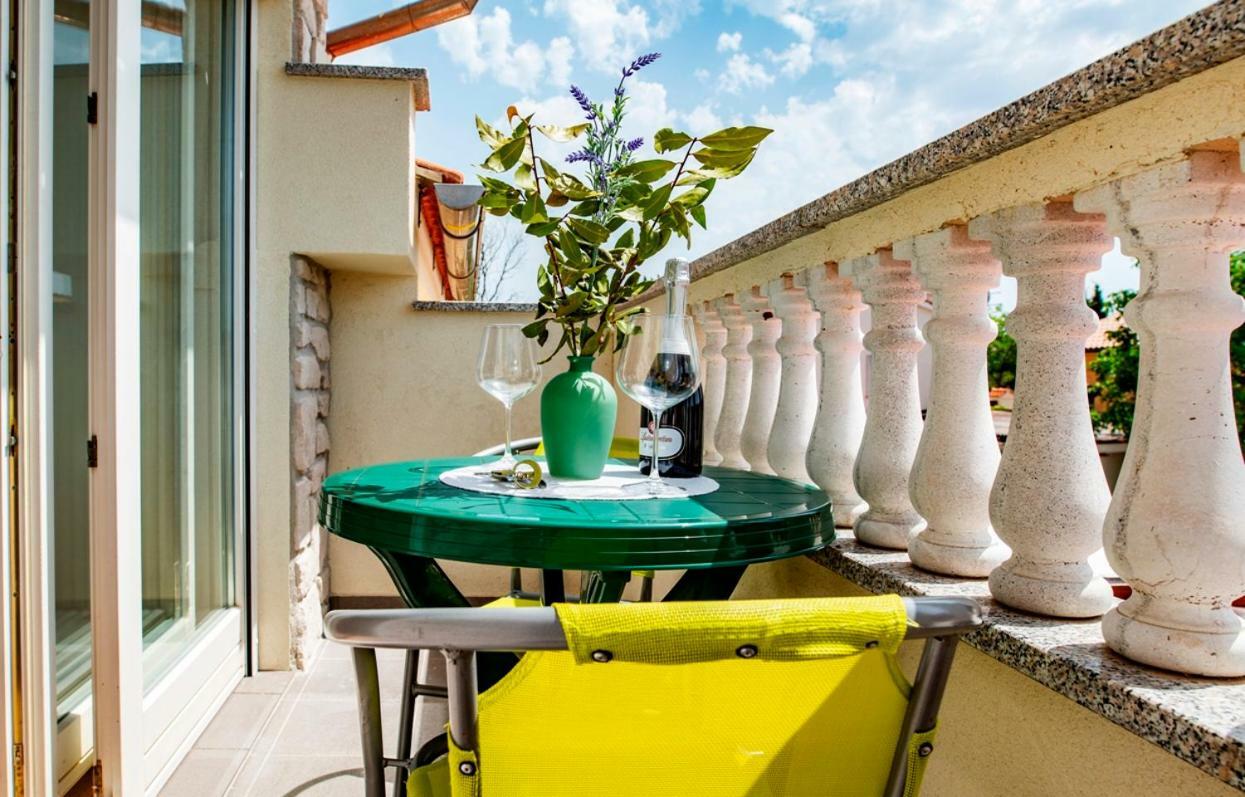 Lavanda Apartments&Studios Pinezići Kültér fotó