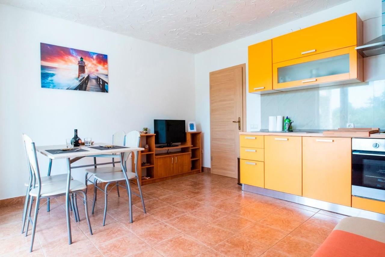 Lavanda Apartments&Studios Pinezići Kültér fotó